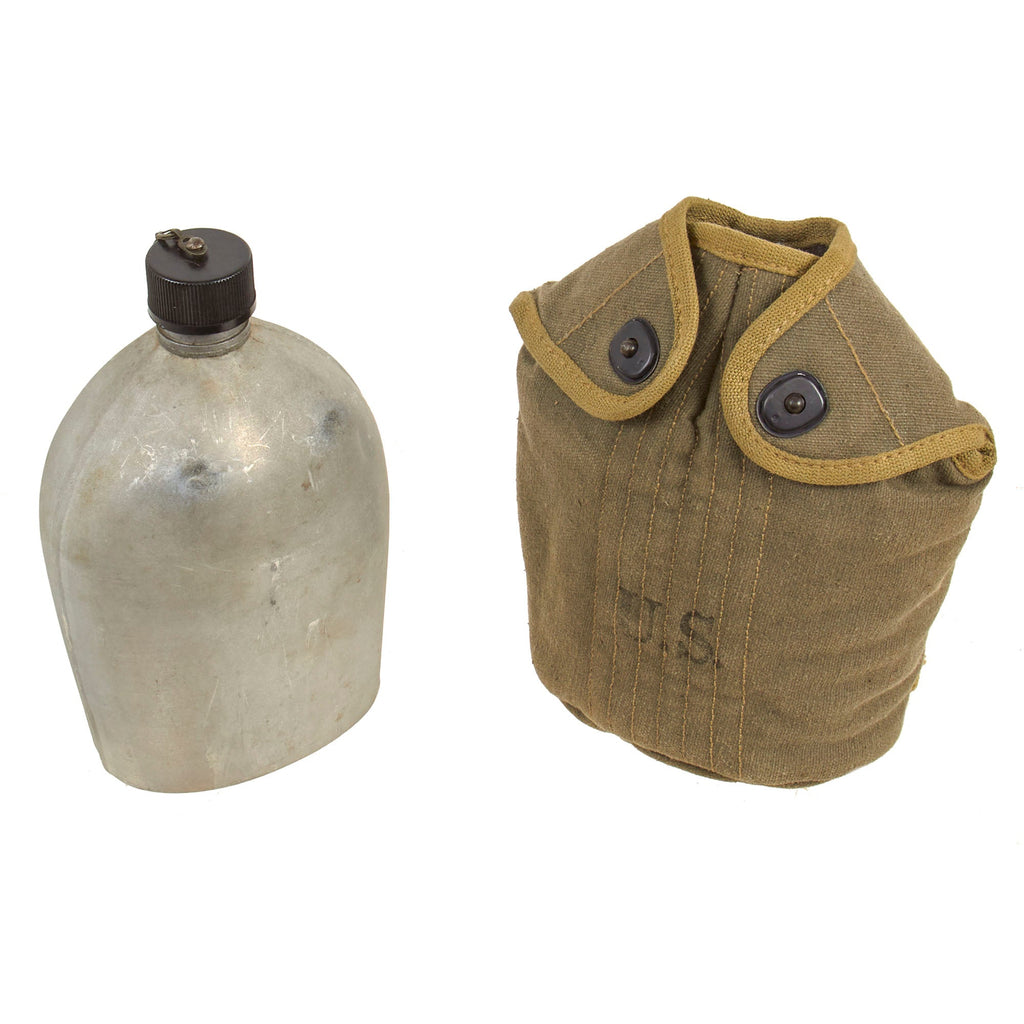 Original U.S. WWII Cavalry / Airborne Paratrooper M1941 Mounted Canteen Cover Dated 1942 With Canteen Set Original Items