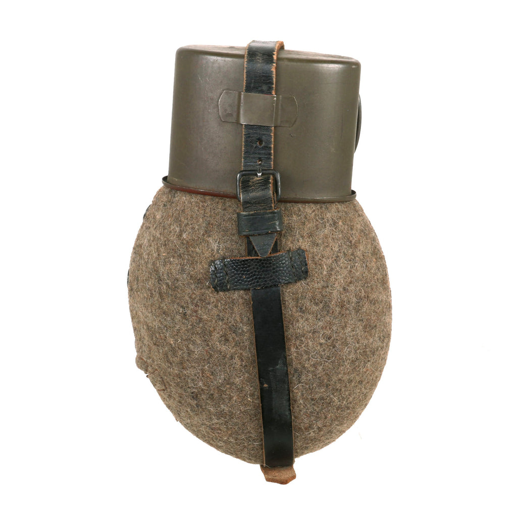Original German WWII Aluminum M31 Canteen with Leather Harness & Aluminum Cup by Linnepe & Schiffer, Lüdenscheid Original Items