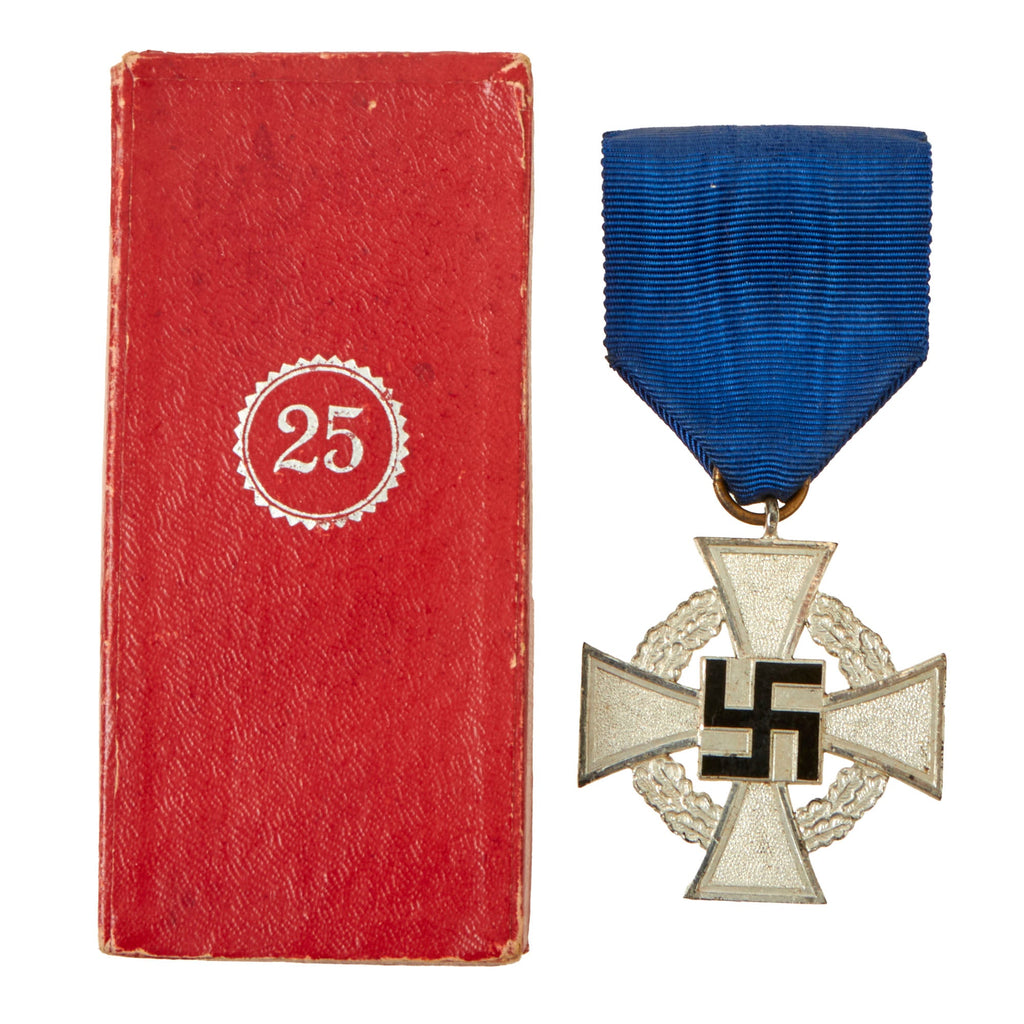 Original German WWII 2nd Class 25 Year Civil Service Faithful Service Medal in Case - Unmarked Original Items