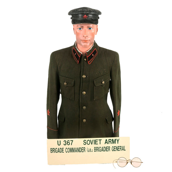 Original Soviet WWII Armored Brigade Commander M-1935 Uniform with Tankist M-1924 Leather Cap Original Items