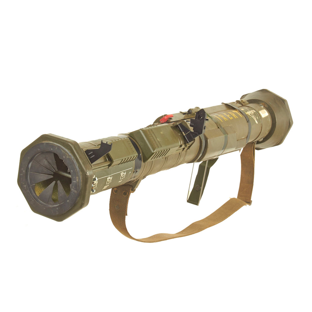 Original U.S. M163 AT-4 Recoilless Smoothbore 84mm Anti-Tank Launcher with Sling - Inert Original Items