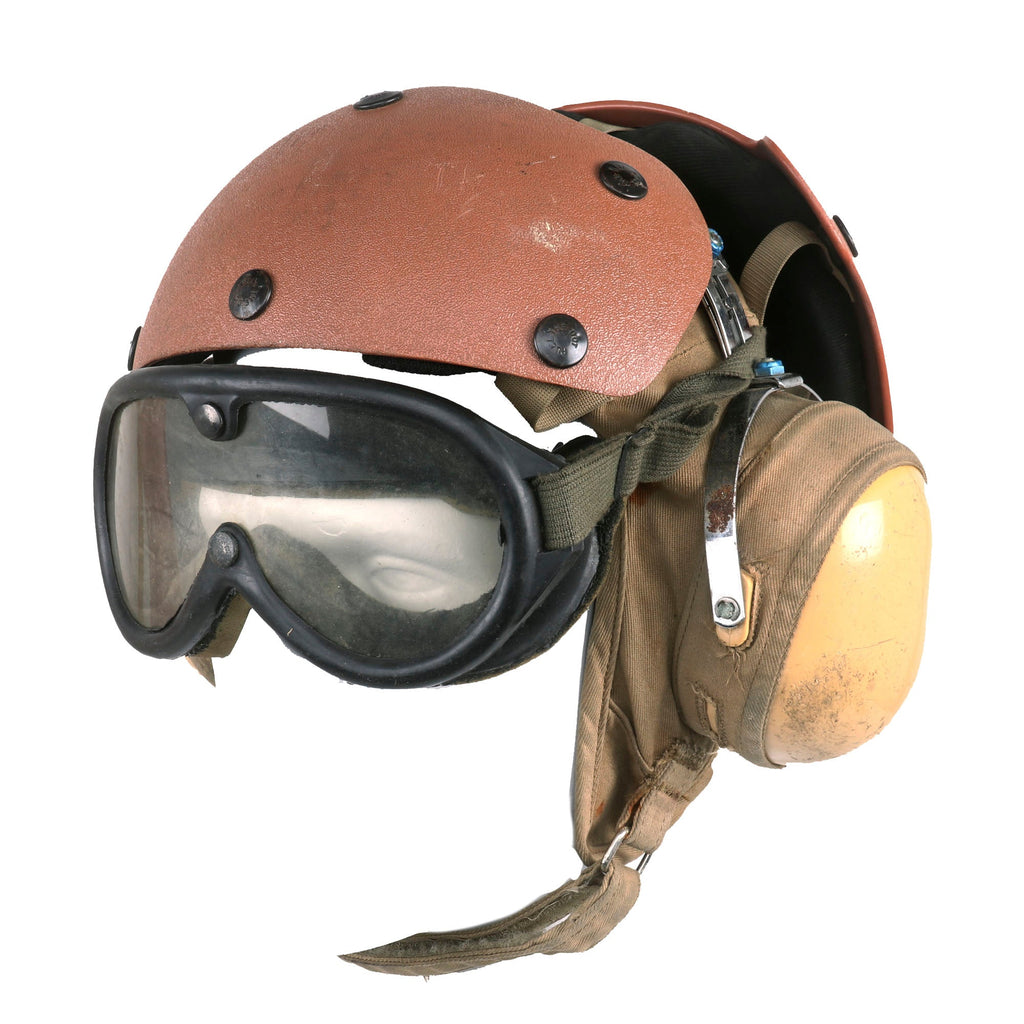 Original U.S. Cold War Era Navy Ship’s Flight Deck Crew HGU-25/P Helmet by Greenbrier Industries - Dated 1985 Original Items