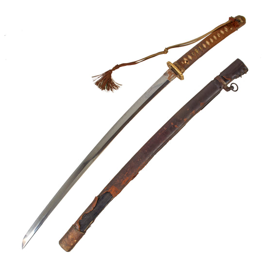 Original Japanese WWII Type 98 Shin-Gunto Katana Sword by KANEMASA with Leather Covered Wood Scabbard and Company Grade Tassel Original Items