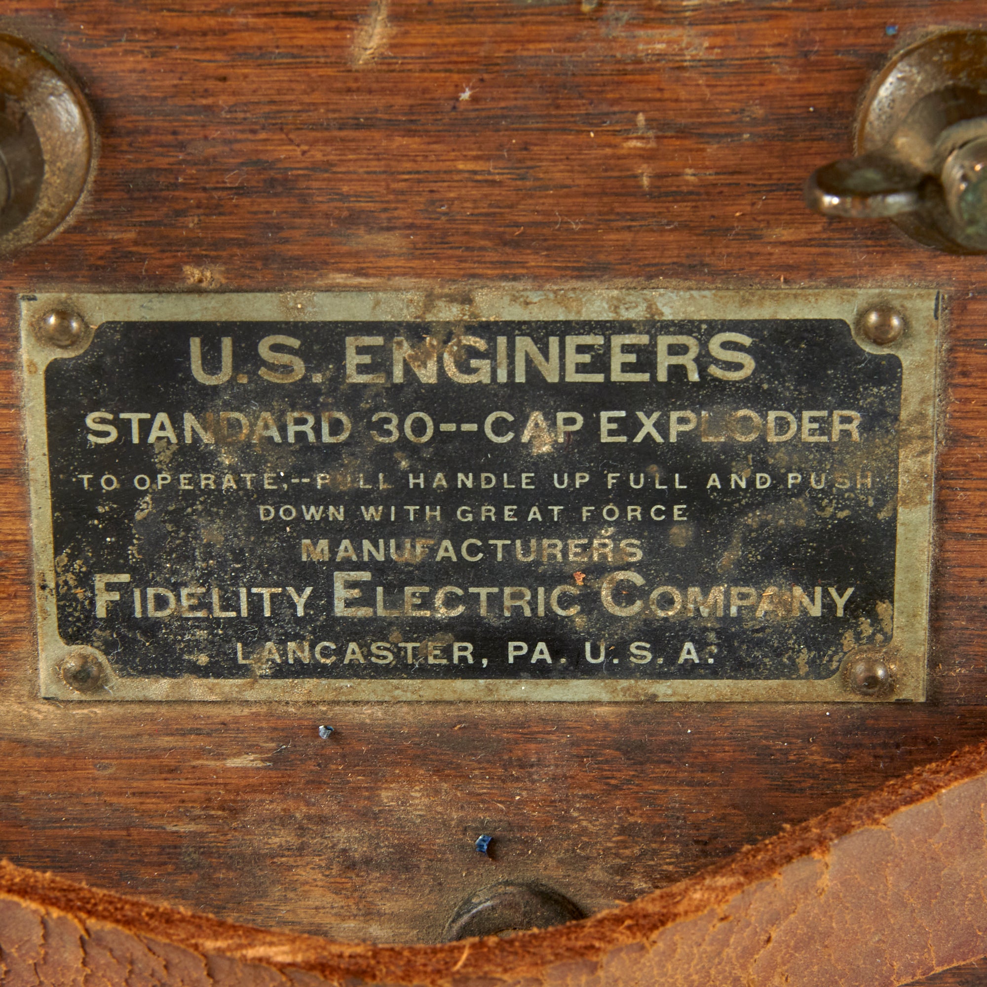 Original U.S. WWII Scarce Engineers Standard 30-Cap Exploder Blasting ...
