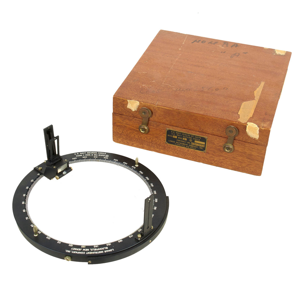 Original U.S. WWII Navy Bearing Circle in Original Case by Lomar Instrument Company Original Items