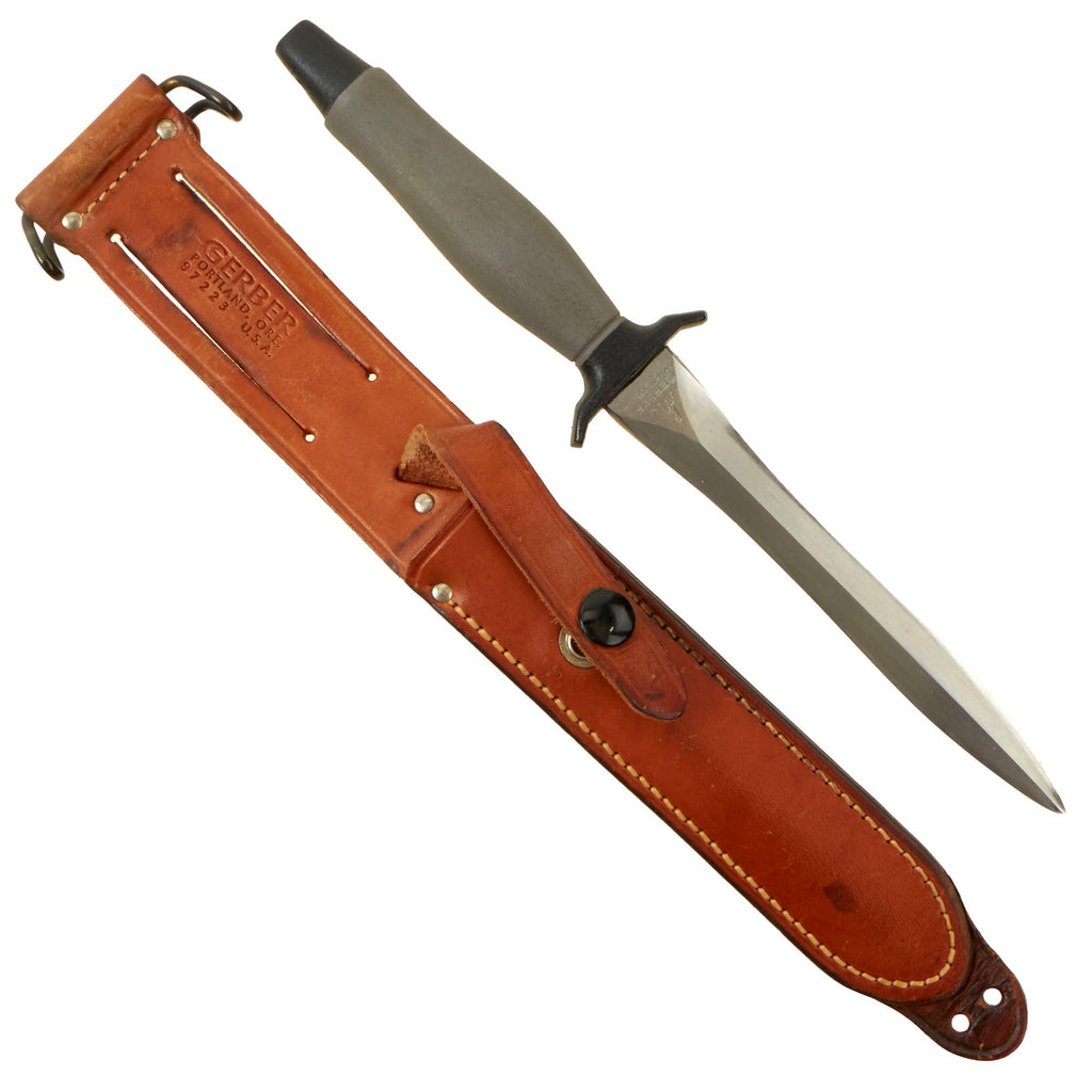 Original U.S. Vietnam War Gerber MkII “Narrow Wasp” Fighting Survival Knife with Scabbard - Serial 021979 Made in 1971 Original Items
