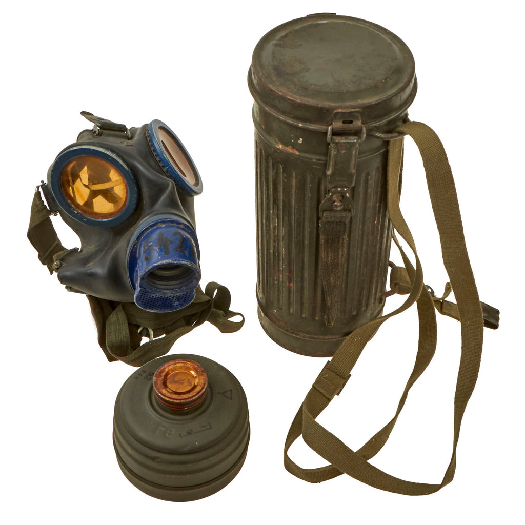 Original German WWII Named M30 3rd Model Size 2 Gas Mask with Fe