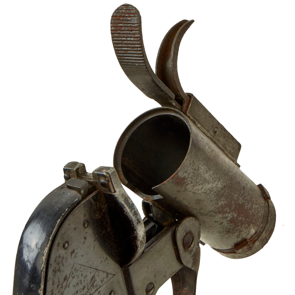 Original U.S. WWII M8 Pyrotechnic 1943 Dated 37mm Flare Signal Pistol ...