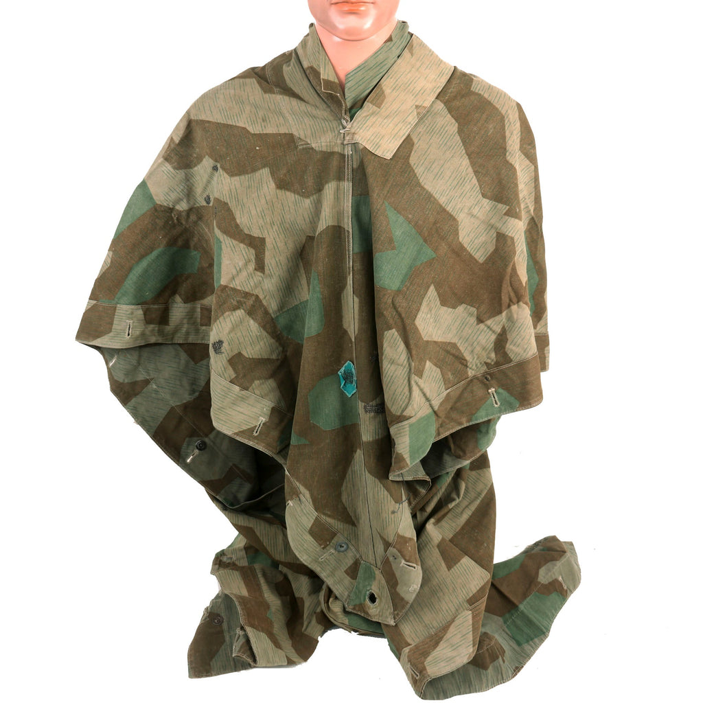 Original German WWII 1941 Dated Service Used Zeltbahn Tent Quarter & Poncho in Splinter Camouflage by Weber & Ott with (2) Carry Straps Original Items