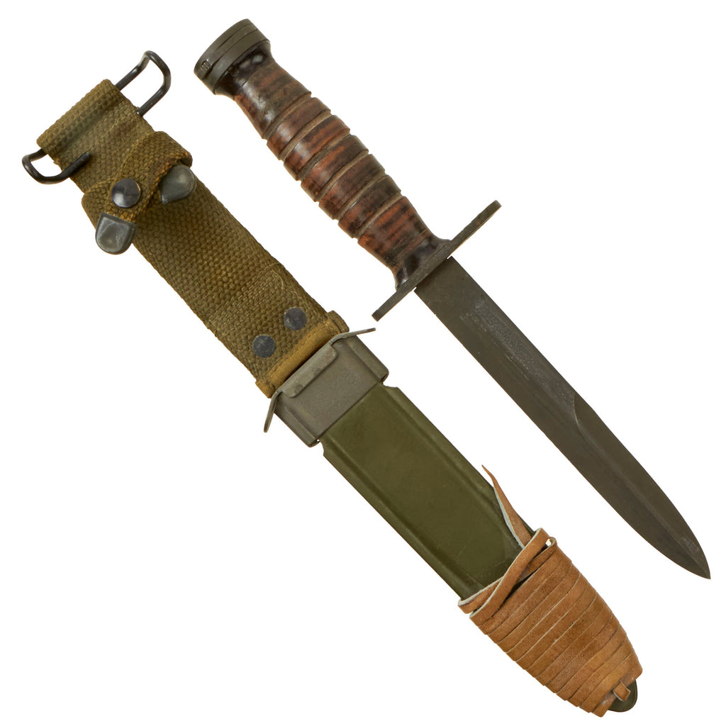 Original U.S. WWII M4 Bayonet for the M1 Carbine by CASE with M8 Scabbard & Lanyard by B.M. Co Original Items
