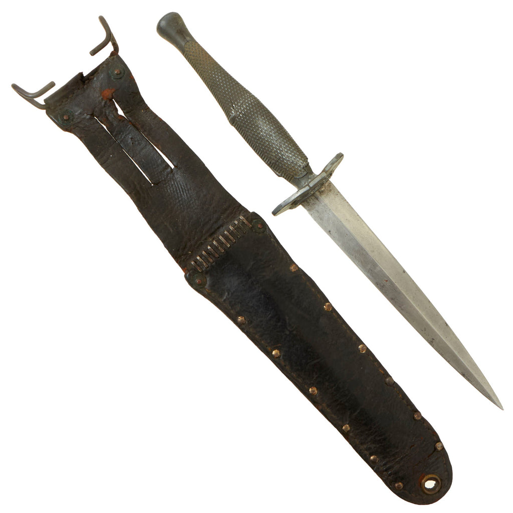 Original U.S. WWII USMC Marine Raider Stiletto Dagger by Camillus with M6 Sheath Original Items