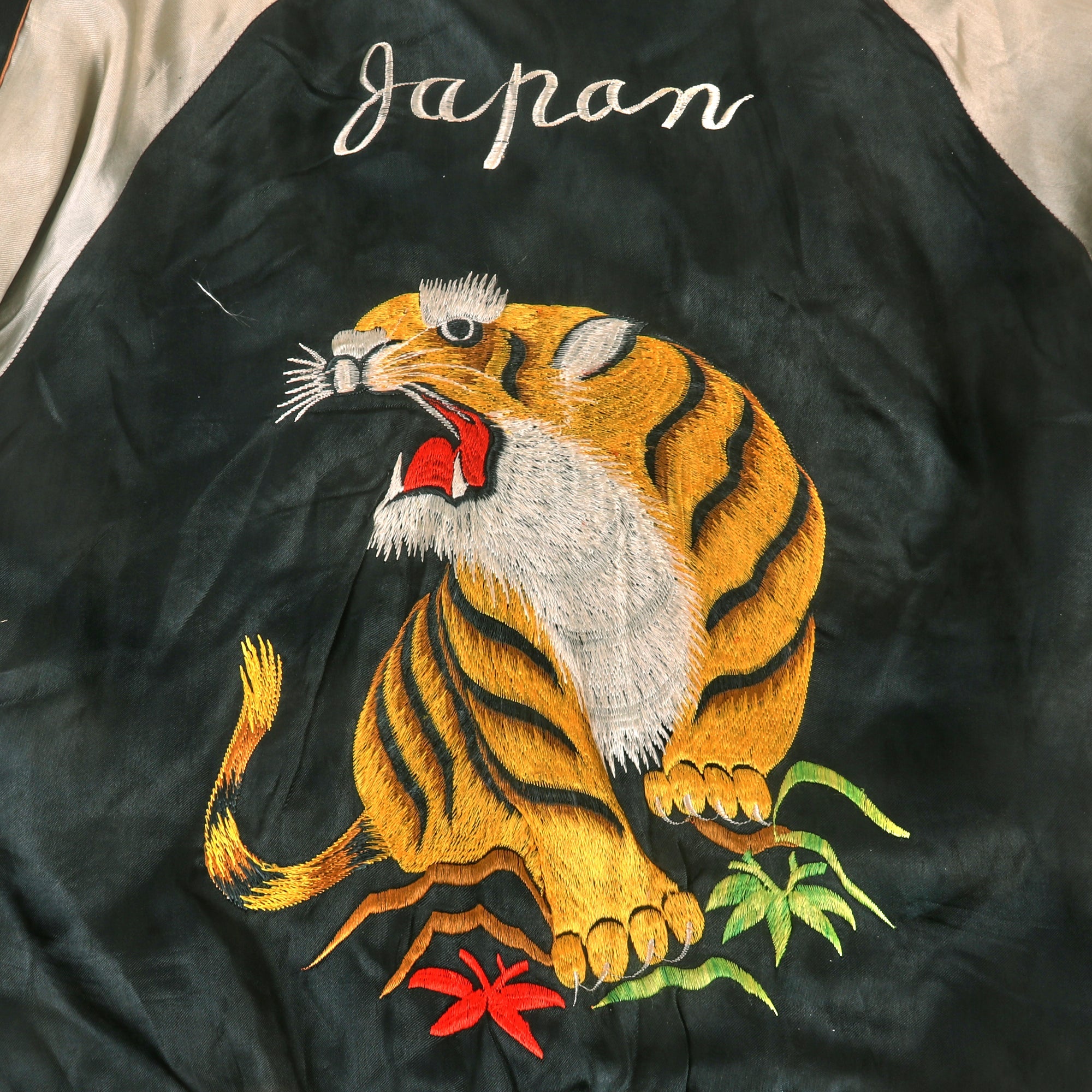 あきちゃん専用Vietnam War 1968/69 sukajan Original U.S. Vietnam War Japanese Made Double-Sided Sukajan Tour