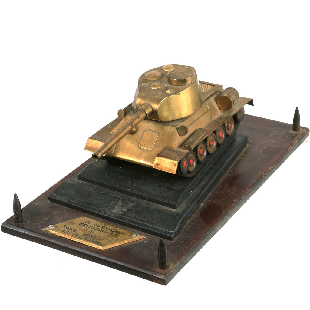 Original Soviet Early Cold War Era T34 Tank Model Commemorative Service Display Original Items