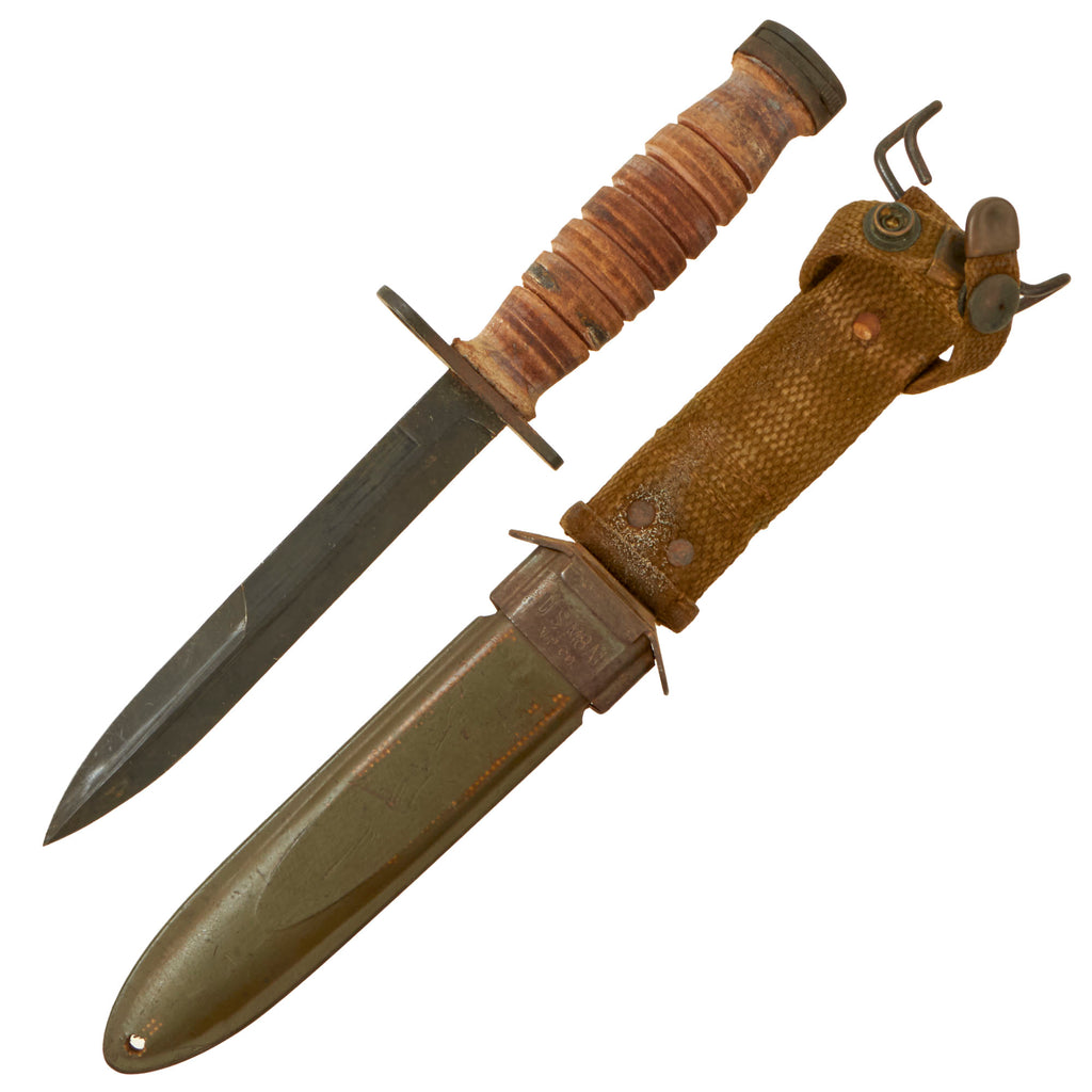 Original U.S. WWII M4 Bayonet by Camillus for the M1 Carbine with M8A1 Scabbard Original Items