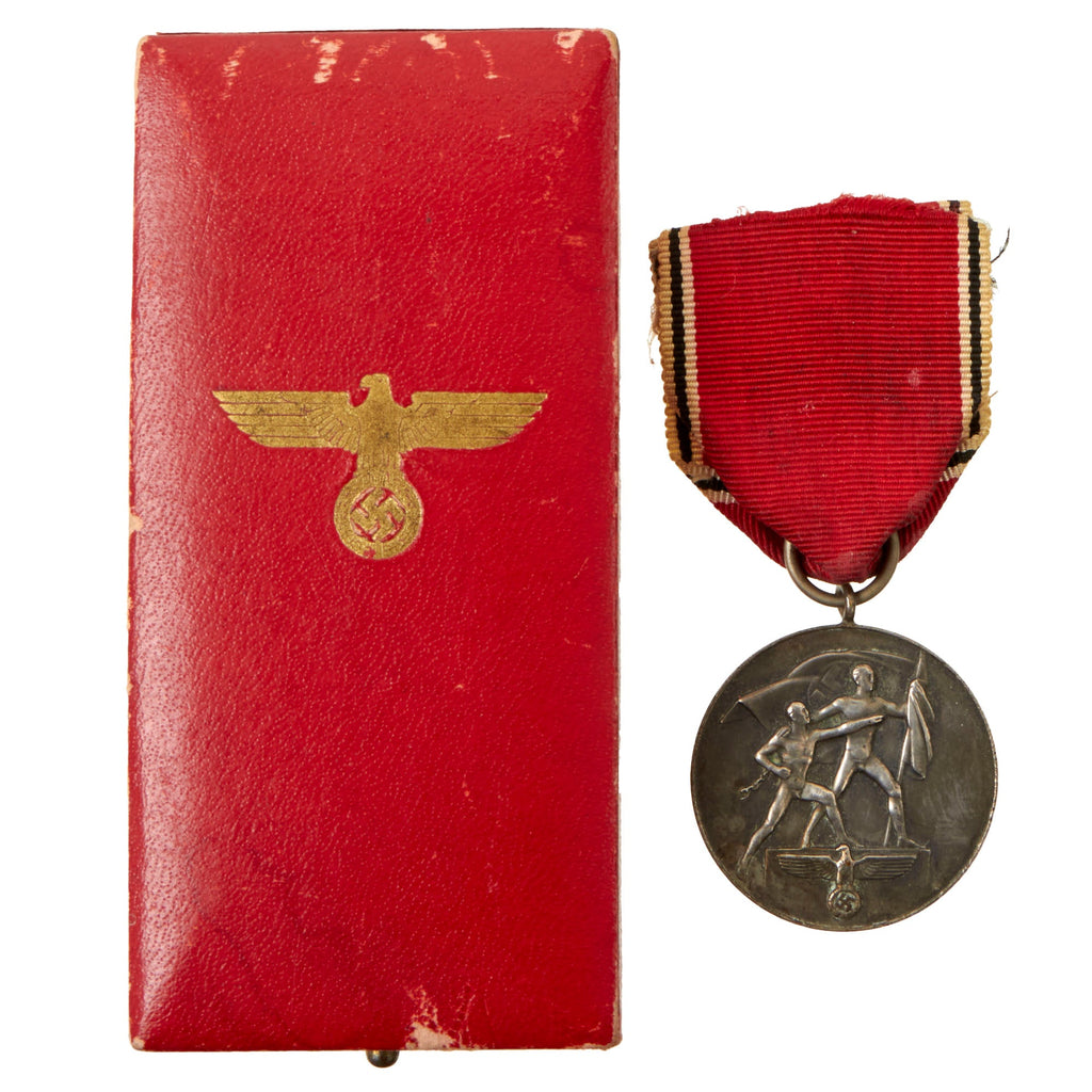 Original German WWII Austrian Anschluss Commemorative Medal In Original Case - 13 March 1938 Original Items
