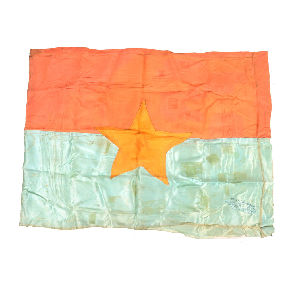 Original Vietnam War North Vietnamese Army Viet Cong Flag Captured During Joint Sweep Operations 1968 - 20 x 26” Original Items