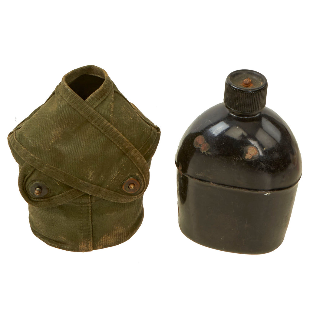 Original U.S. WWII Rare M1942 Black Porcelain Enamel Canteen in 3rd Pattern USMC Carrier with Cup Original Items