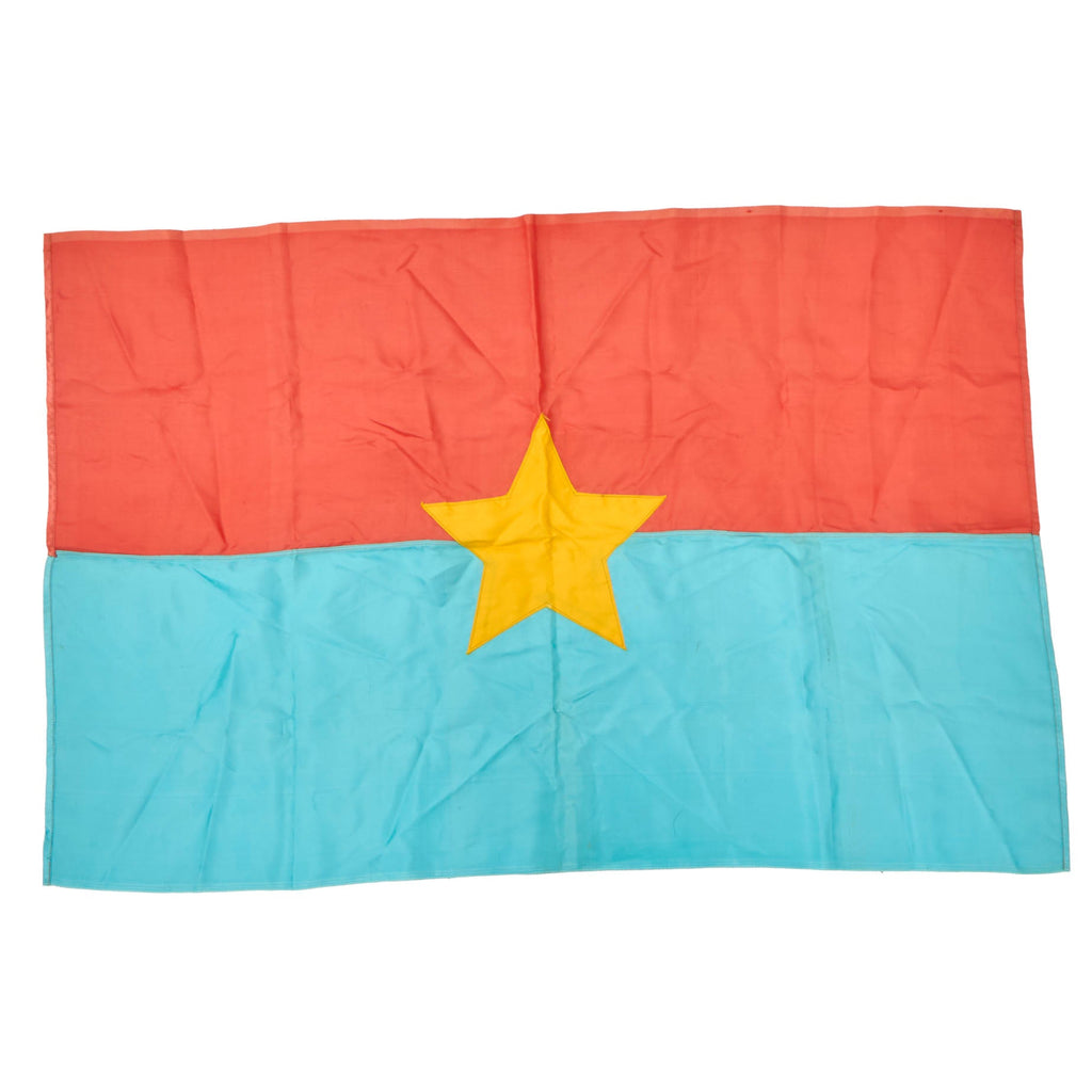 Original Vietnam War North Vietnamese Army Gorgeous Silk Viet Cong Flag 24 x 37” Original Items