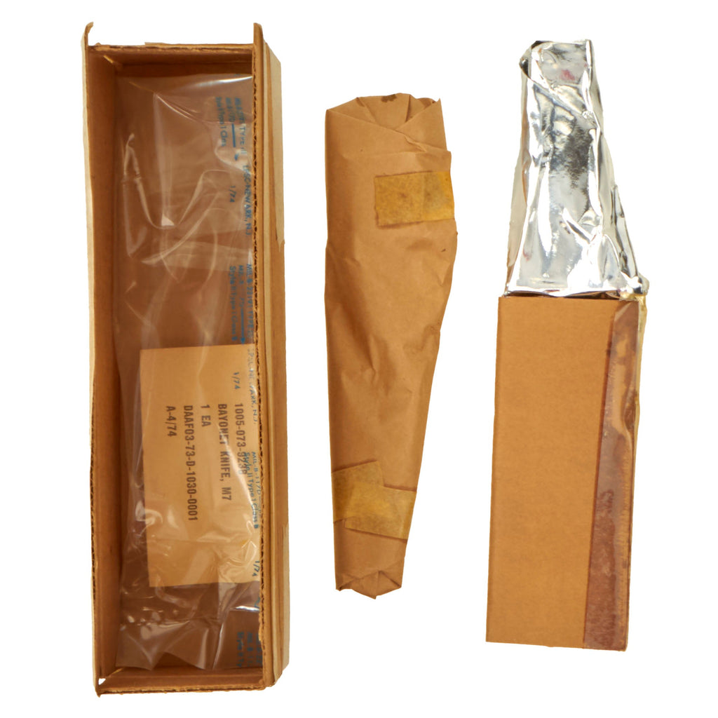 Original U.S. Unissued M7 Bayonet for M16 Rifle with M8A1 Scabbard in Original Sealed Packaging - Dated 1977 Original Items