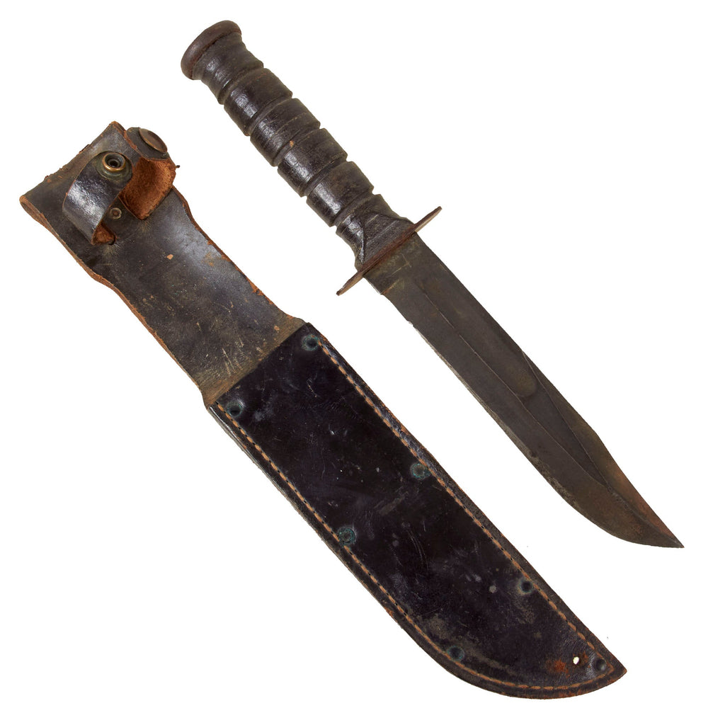 Original U.S. WWII Mark 2 KA-BAR Fighting Knife by CAMILLUS in Original Leather Sheath Original Items