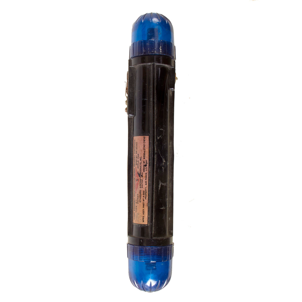 Original U.S. WWII Airborne Aerial Delivery Beacon Lampby Standard Aircraft Products Inc. in Blue Original Items