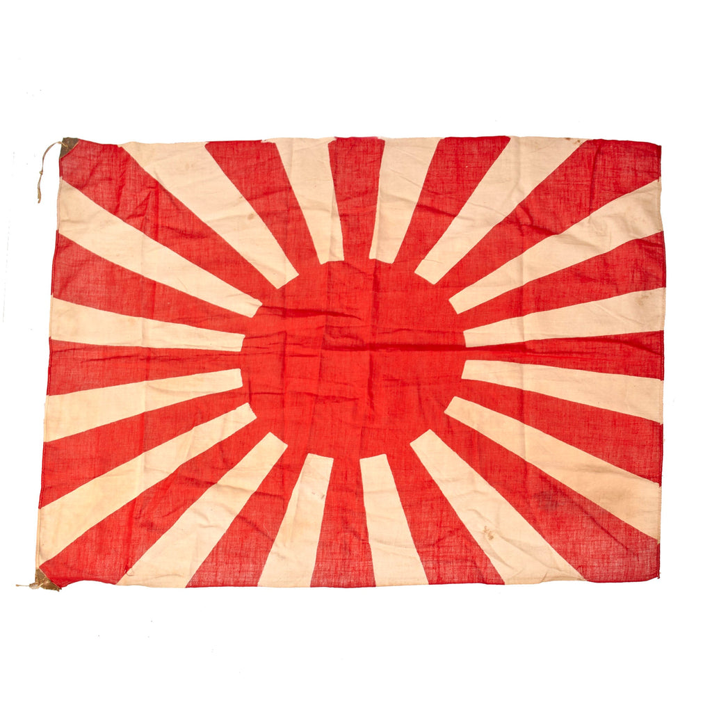 Original Japan WWII Imperial Japanese Army Rising Sun Silk War Flag - 24 x 33½” Original Items