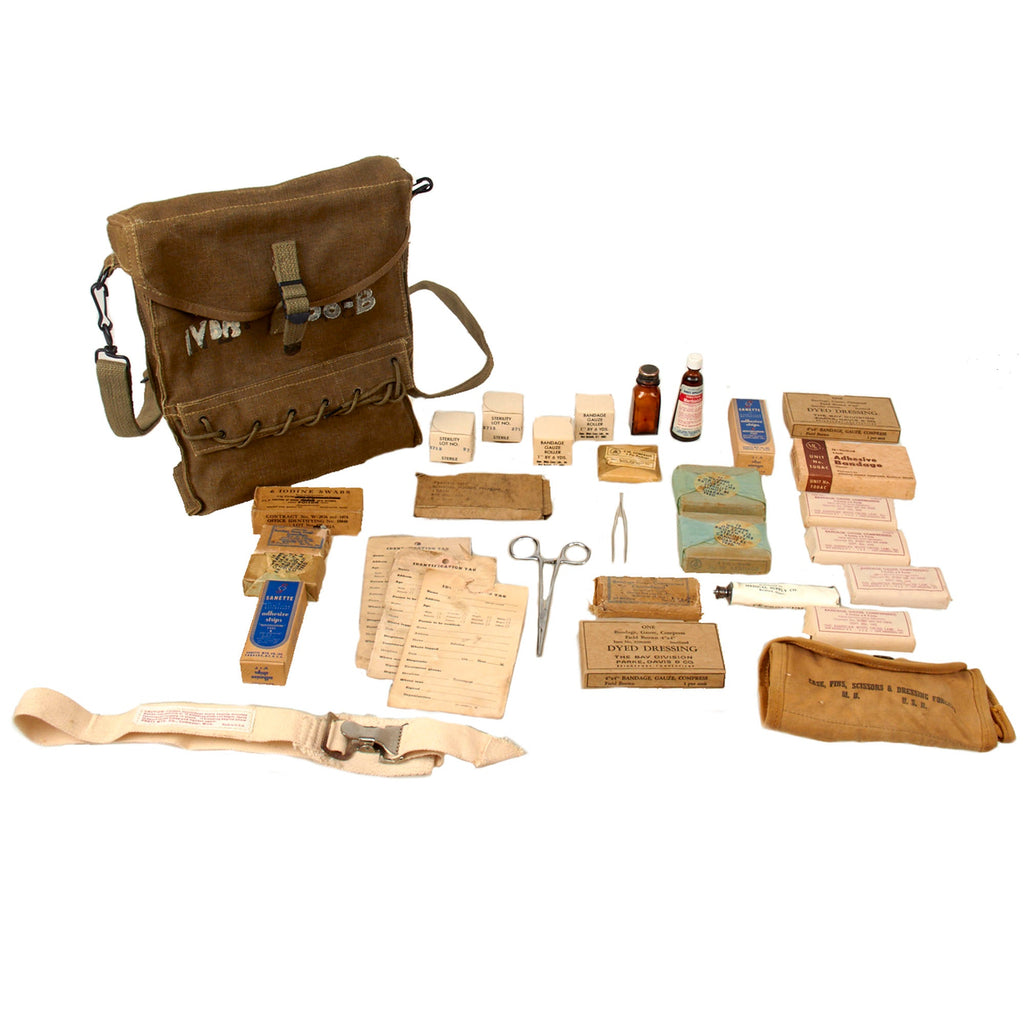 Original U.S. WWII - Vietnam War Medic’s Belt Attachment Bag with WWII & Later Medical Tools & Supplies Original Items