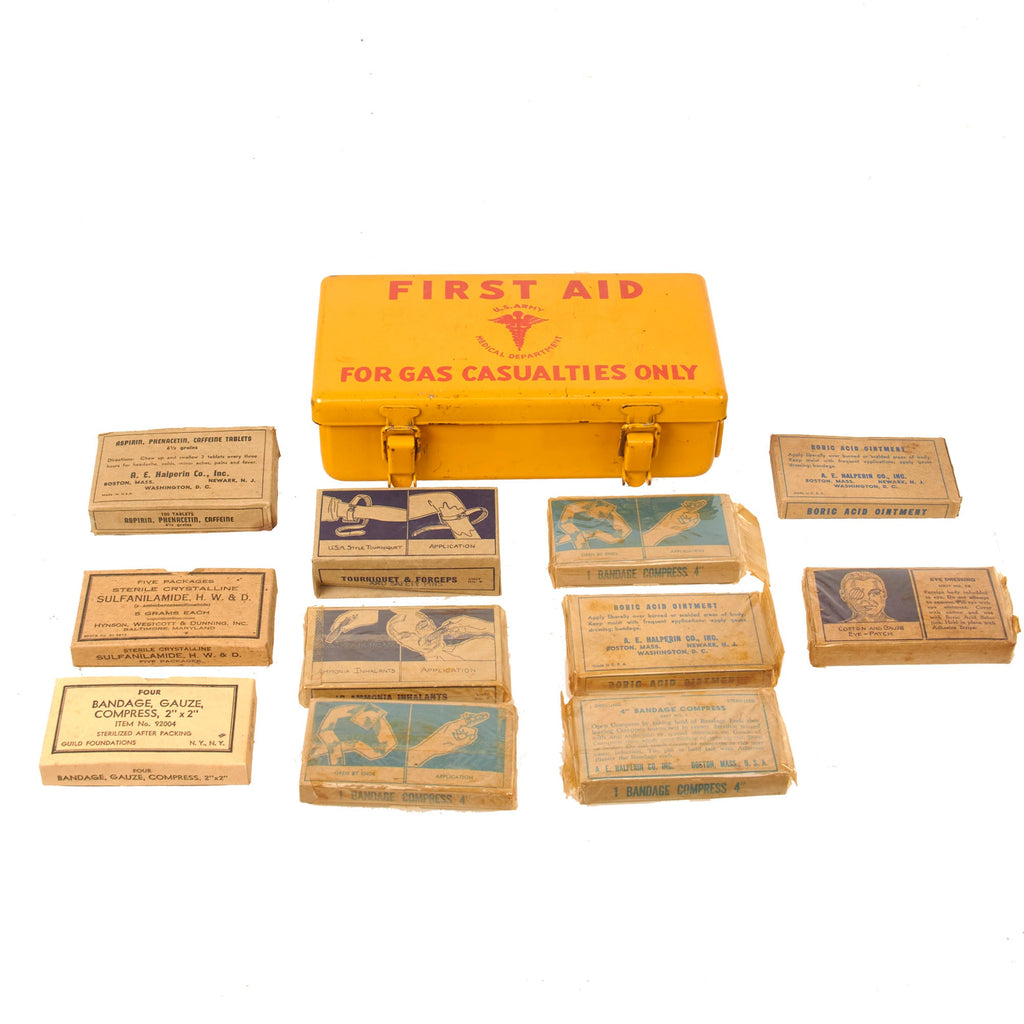 Original U.S. WWII Era “Gas Casualties Only” Motor Vehicle 12 Unit First Aid Kit For Jeep with Mixed Bandages & Medical Supplies Original Items