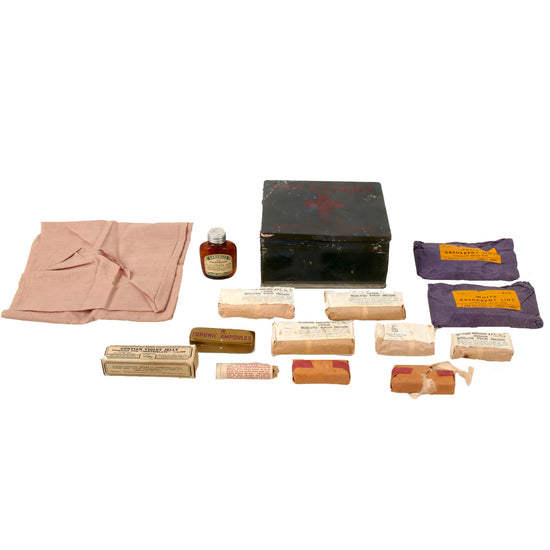 Original British WWII RAF Air Ministry Emergency Dinghy First Aid Outfit with Contents Original Items