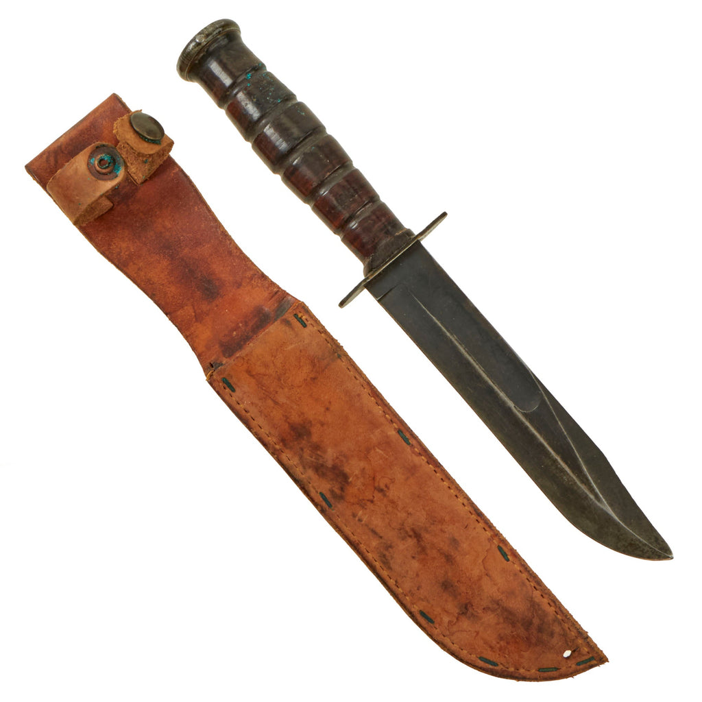 Original U.S. WWII USMC Mark 2 KA-BAR Fighting Knife by CAMILLUS in Leather Sheath Original Items