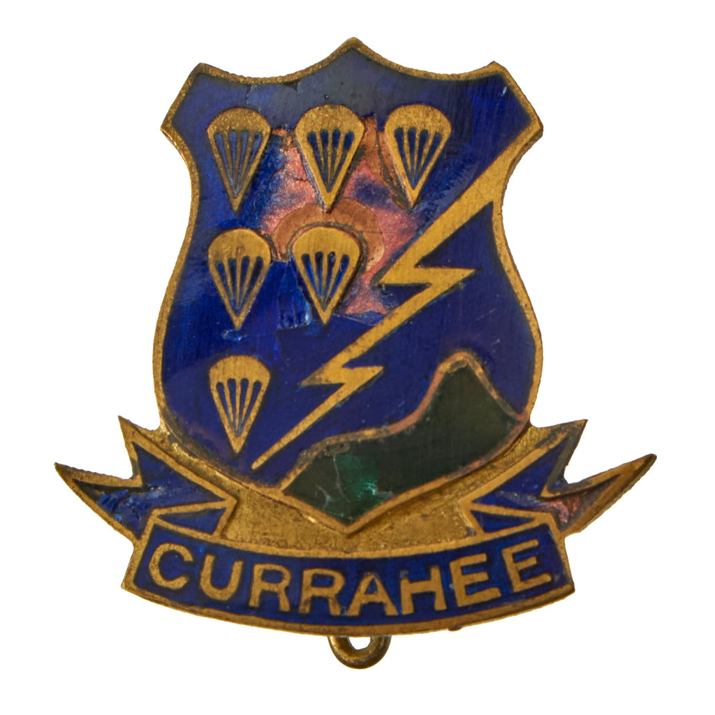 Original U.S. WWII 506th Parachute Infantry Regiment “Currahee” Enamel DI Insignia - 101st Airborne Division Original Items