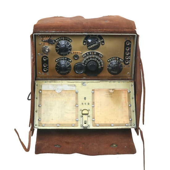 Original Japanese WWII Model 94 Mark 5 Wireless Receiver Mark 32 with Intact Leather Flaps Original Items