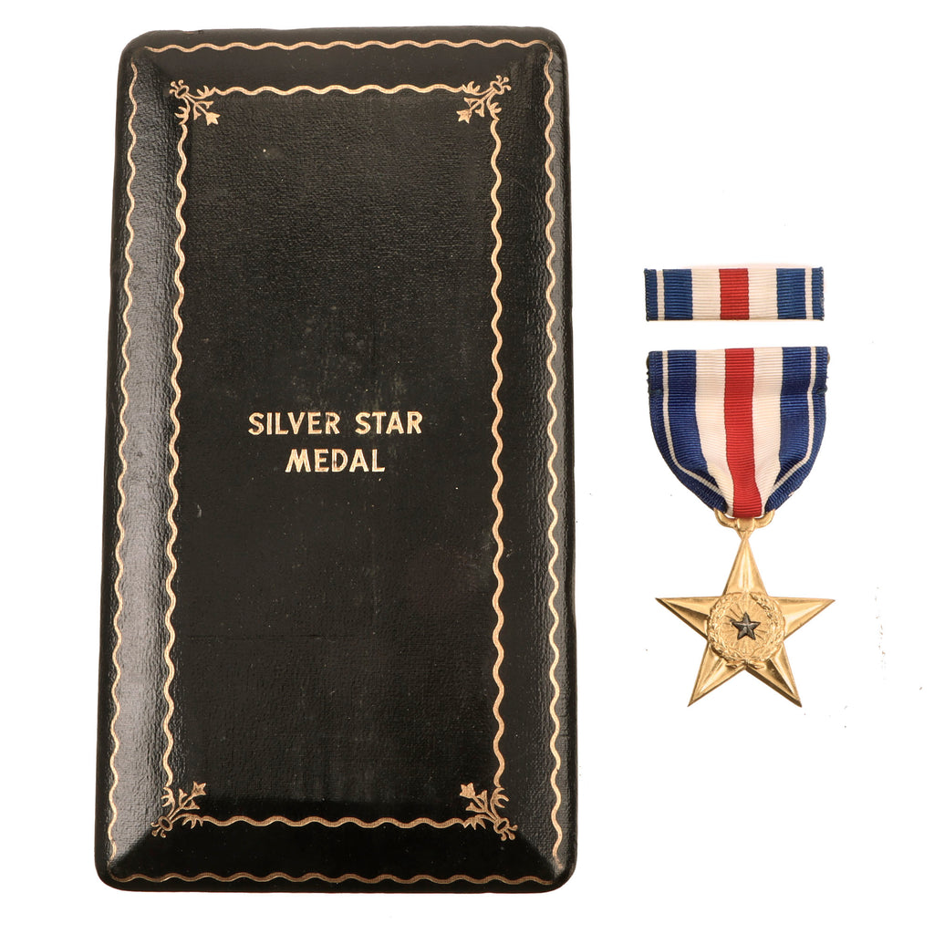 Original U.S. WWII Silver Star Medal With Ribbon & Correct Presentation Case Original Items