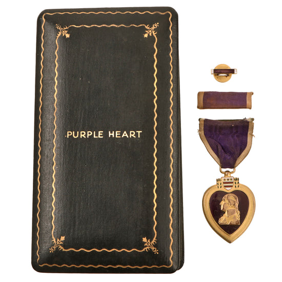 Original U.S. WWII Numbered Purple Heart Medal in Original Presentation Case with Lapel Pin & Ribbon - Damaged - #407594 Original Items