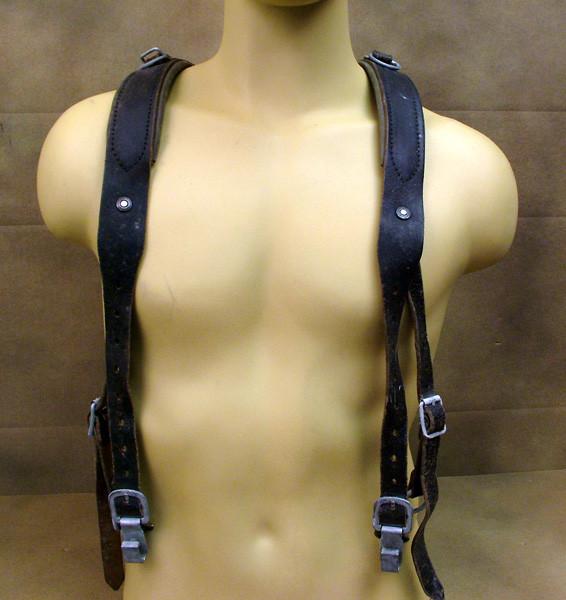 German WWII Style Padded Leather Y Straps: Postwar Issue Original Items