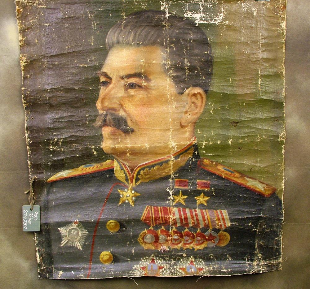 Soviet Pre-WW2 Canvas Oil Painting of Stalin: German Eastern Front Original Items