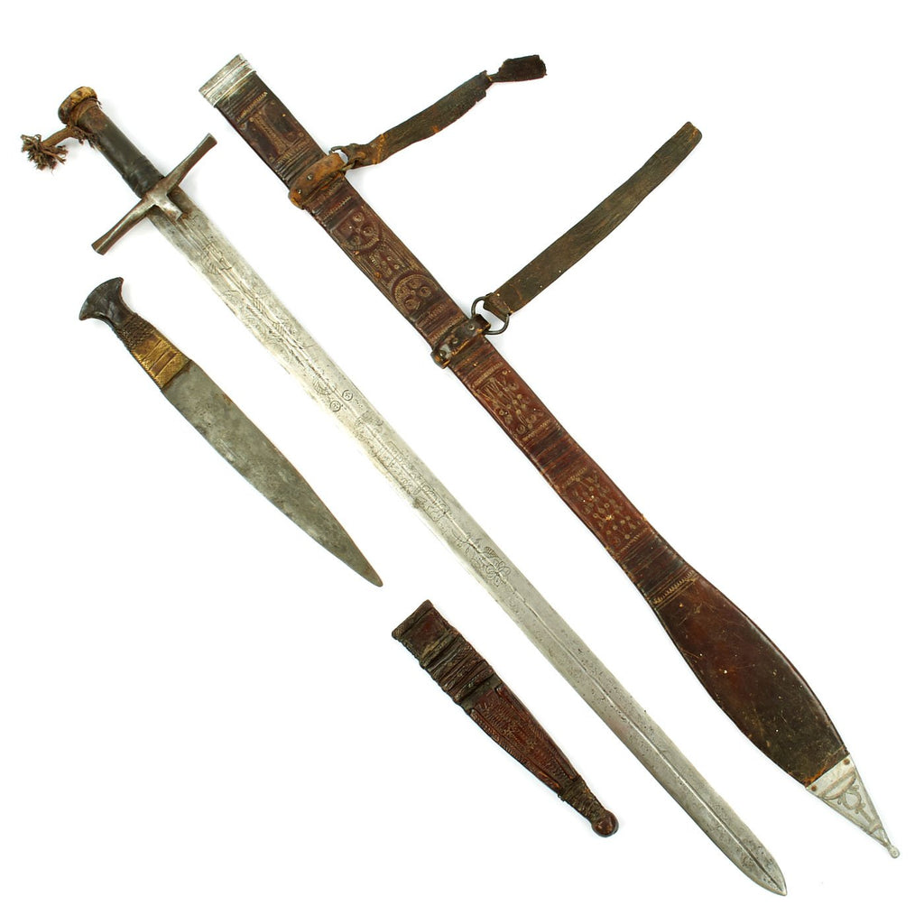 Original Victorian Era Sudanese Mahdi Dervish Kaskara Broadsword and Dagger with Leather Scabbards c.1880 Original Items