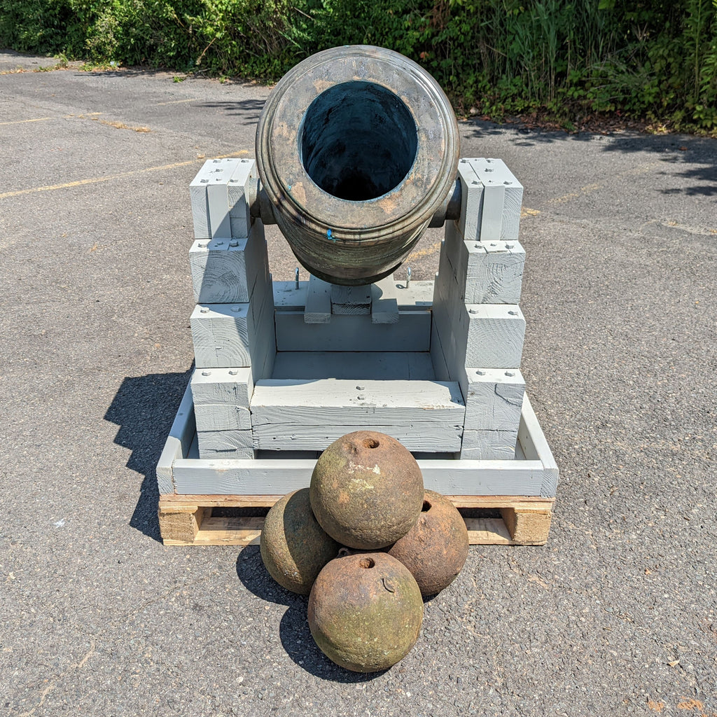 Original European 18th Century Massive Bronze Howitzer with 11 Inch Bo ...