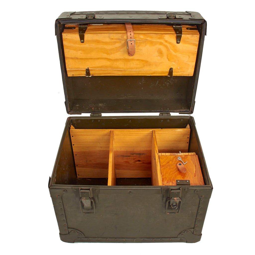 Original U.S. WWII USAAF Enameled Portable Mess Set in Transit Chest ...