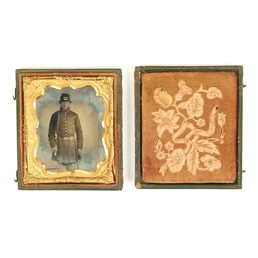 Original U.S. Civil War Sixth Plate Tintype of Armed Federal Soldier Original Items