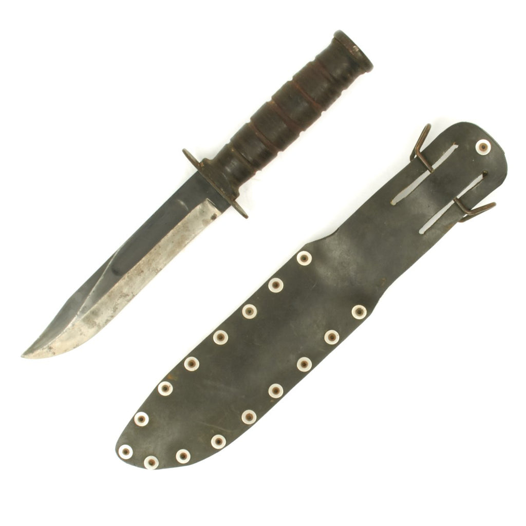 Original U.S. WWII USMC MK2 Ka-Bar Fighting Knife by CAMILLUS with Reinforced Rubber Scabbard Original Items