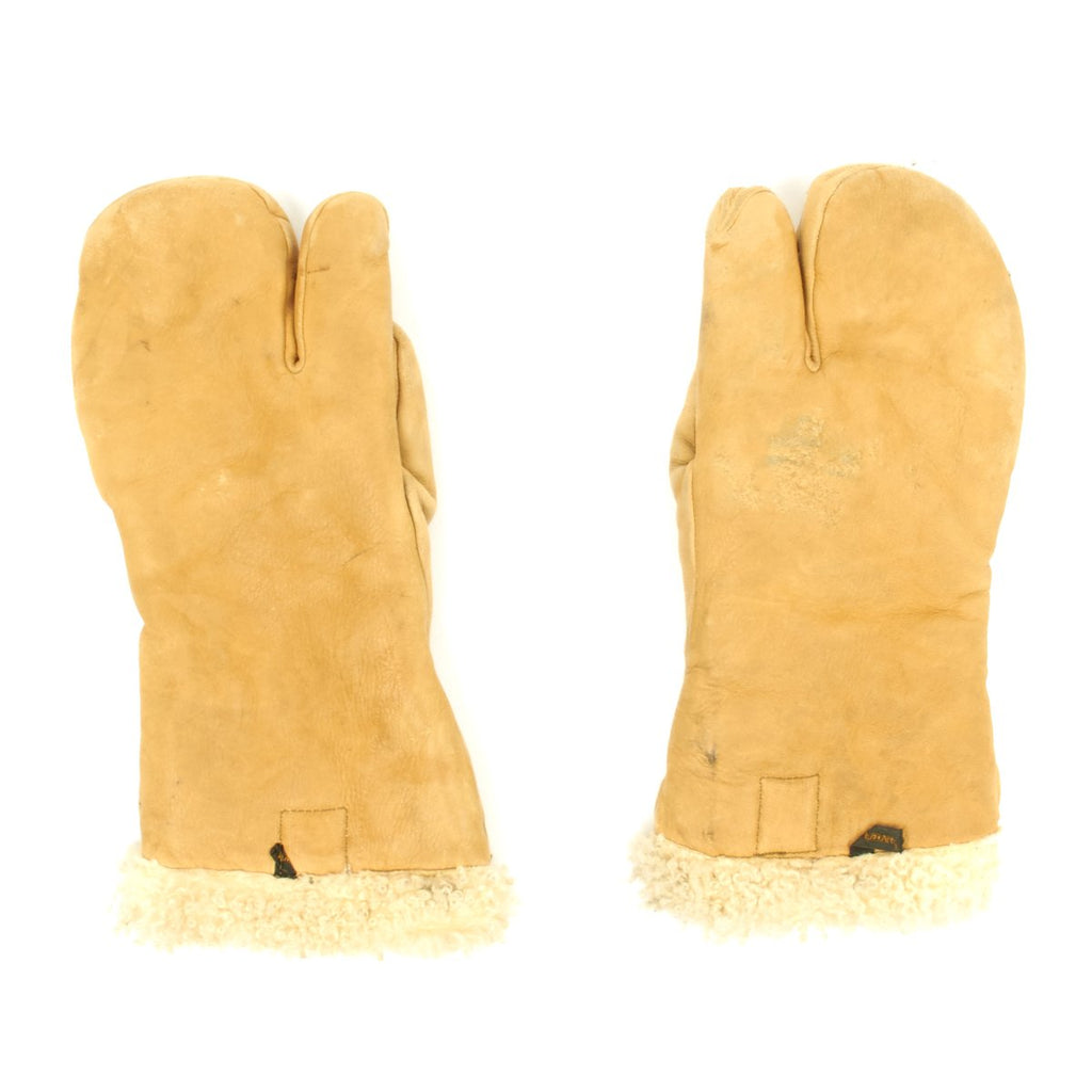 Original U.S. WWII Army Air Force A-9A Leather Flying Mitten Gloves - Medium Size Original Items