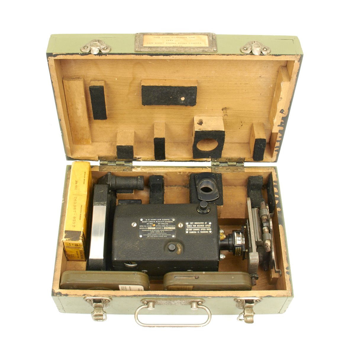 Gsap Camera Original U.S. WWII Army Air Force 16mm GSAP Camera with Case and NOS F ...