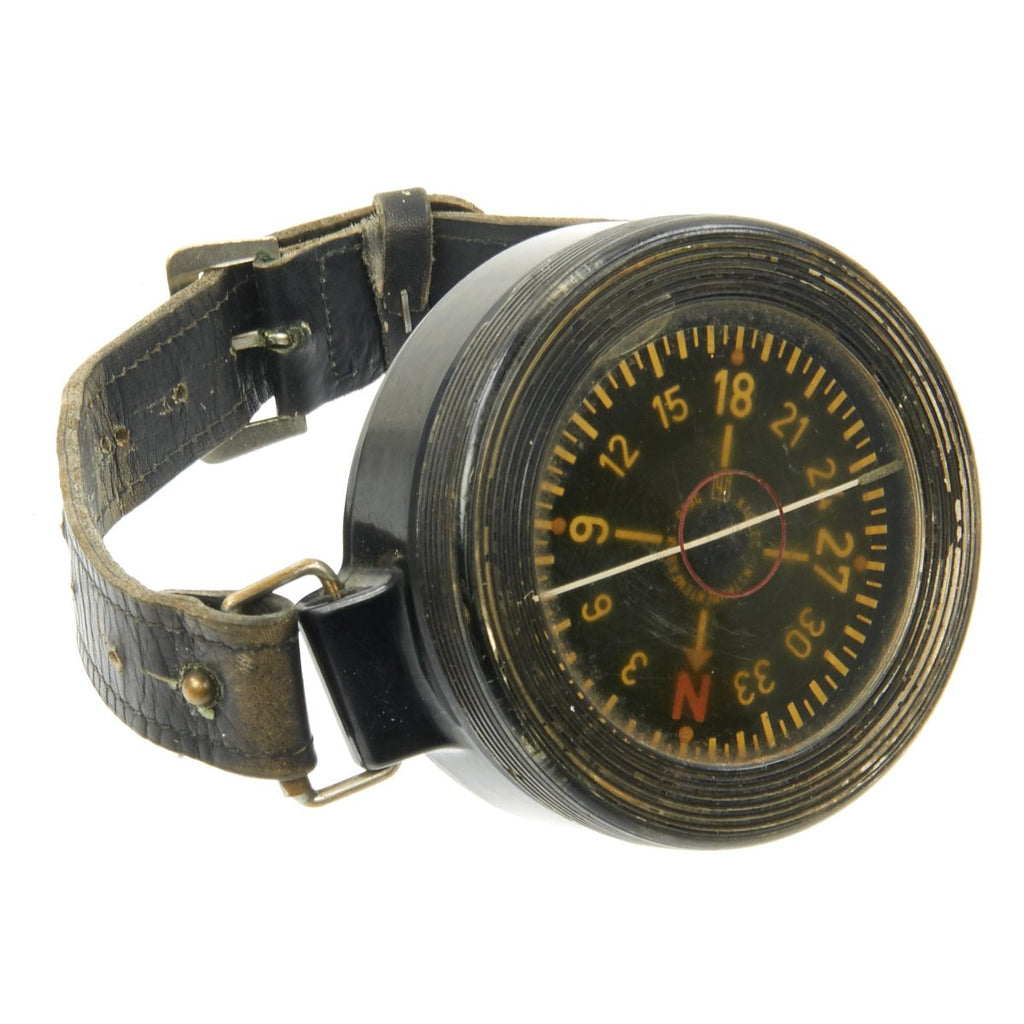 Original WWII German Luftwaffe Aviator Early Model AK 39 Wrist Compass by Kadlec Original Items