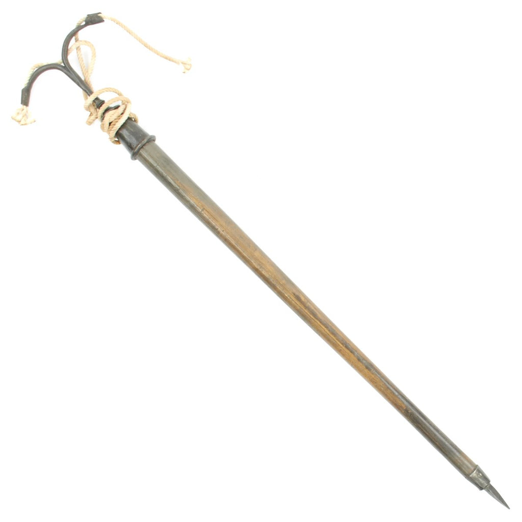 Original 18th Century European Linstock Cannon Ignition Pole - circa 1720 Original Items