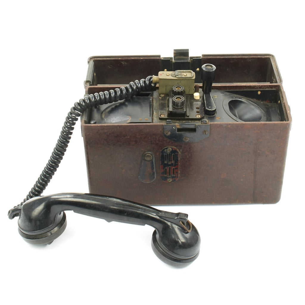 Original German WWII 1944-dated Feldfernsprecher 33 Field Telephone by Heliowatt - Named USGI Bring-back Original Items