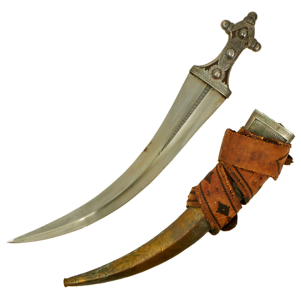Original Pre-WWI Massive Heavily Silver Decorated Yemeni Jambiya Dagger Sword with Scabbard and Belt Original Items