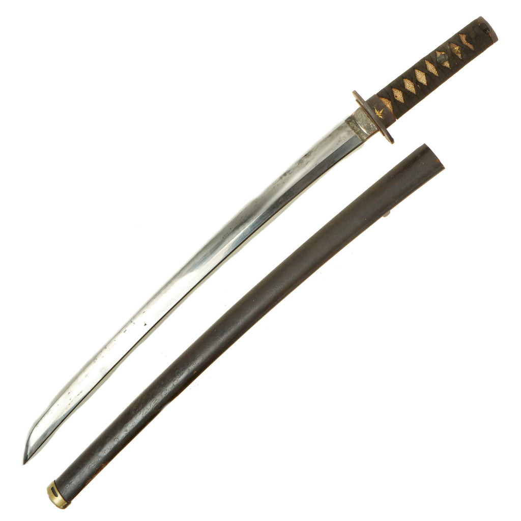 Original Early 17th Century Japanese Wakizashi Short Sword with Handmade Blade, Gold Inlaid Fittings and Scabbard Original Items