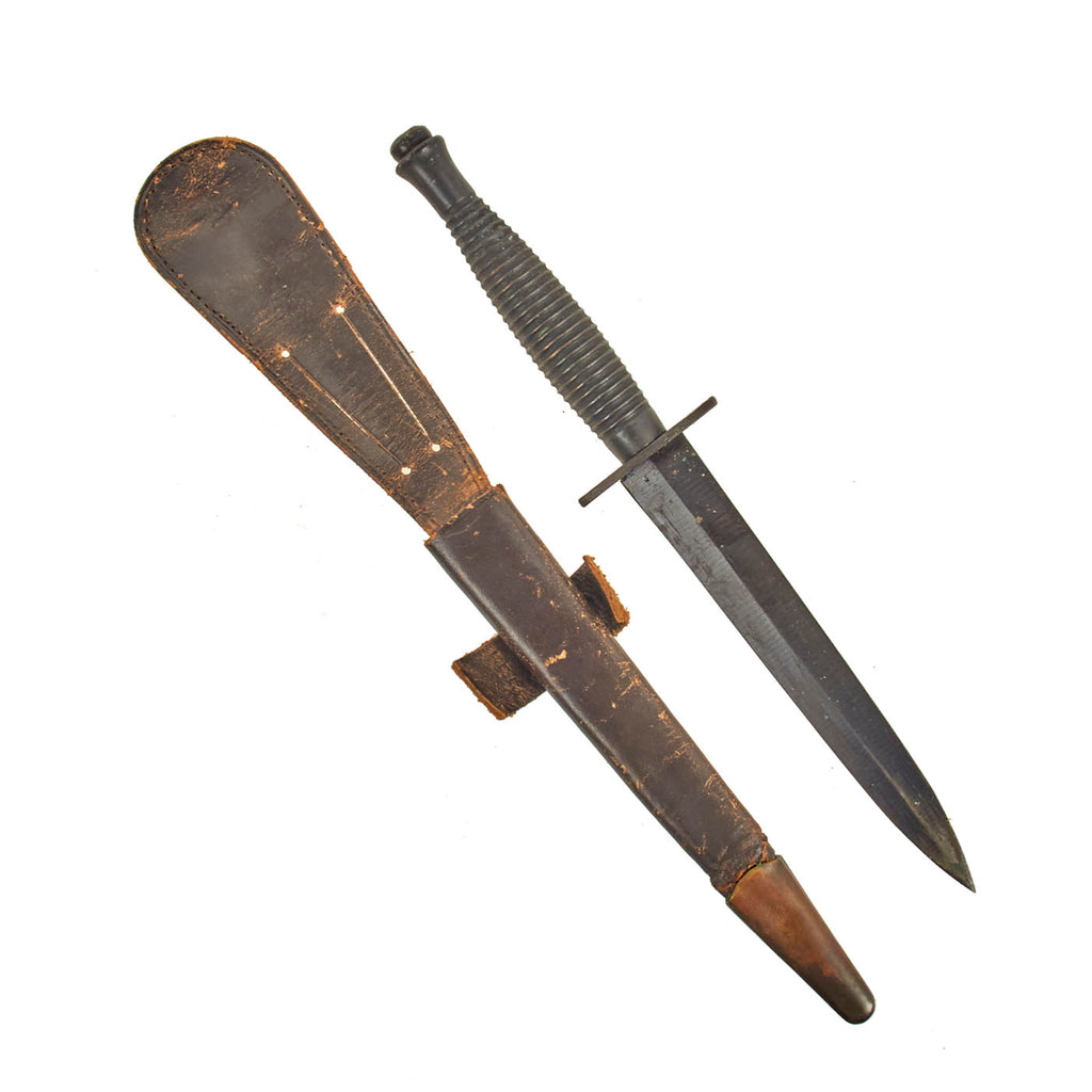Original British WWII Early 3rd Pattern Fairbairn-Sykes Fighting Knife with Scabbard Original Items