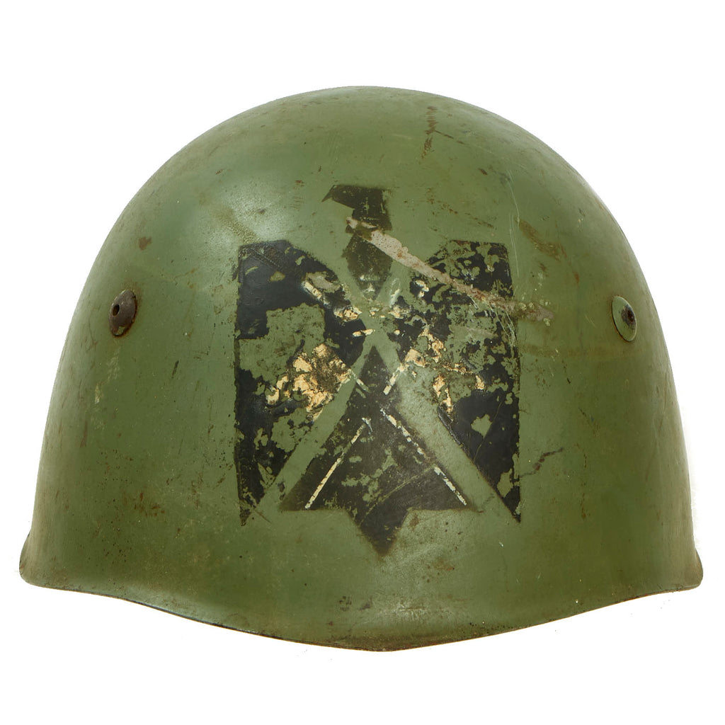 Original WWII Italian M33 Helmet marked with Eagle & Crossed Flags Stencil - stamped P99 Original Items